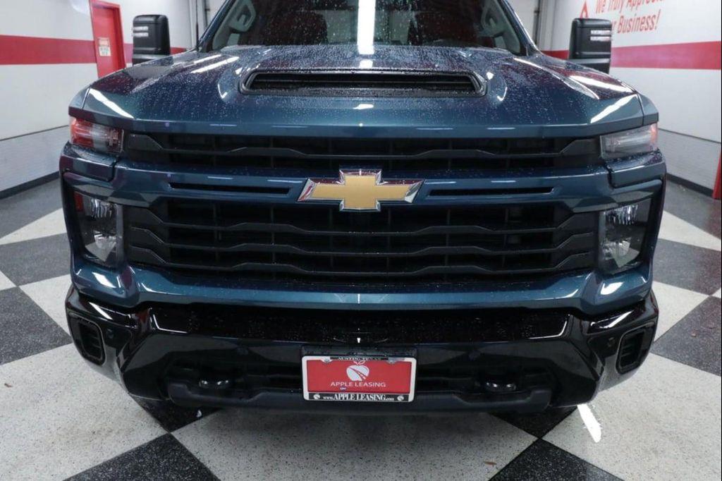 used 2025 Chevrolet Silverado 2500 car, priced at $55,215
