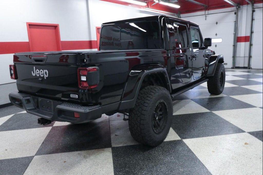 used 2022 Jeep Gladiator car, priced at $35,115