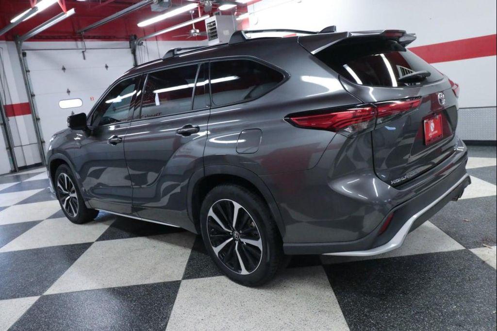 used 2022 Toyota Highlander car, priced at $34,215