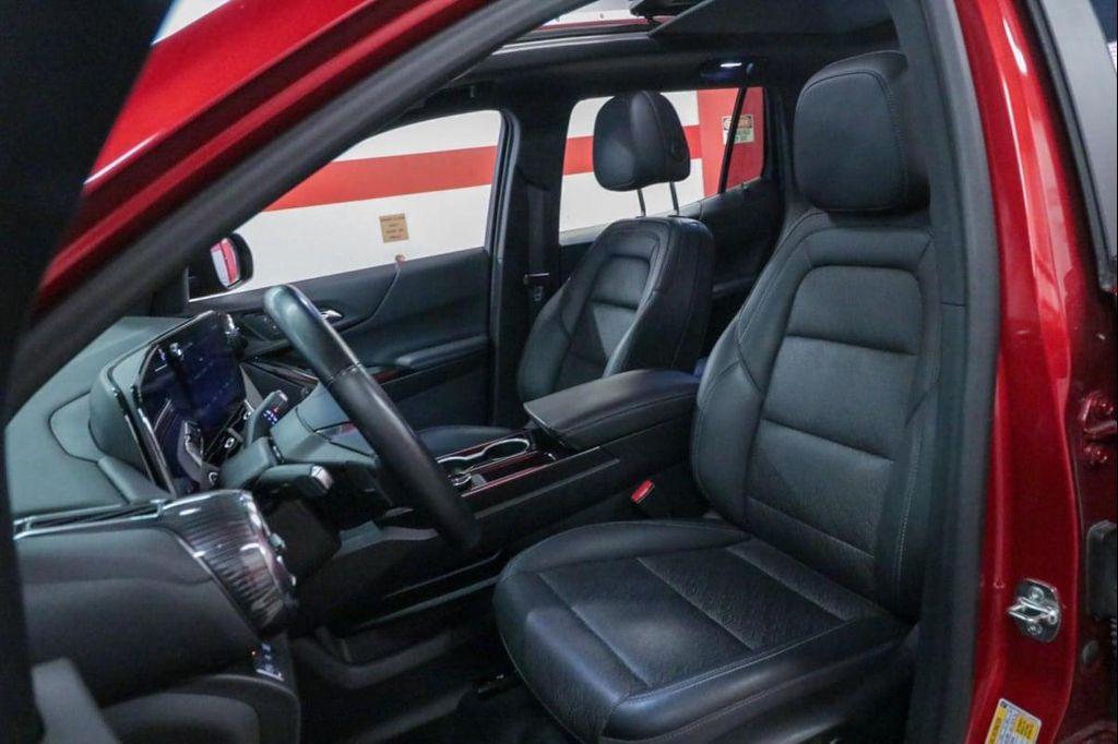used 2026 Chevrolet Equinox car, priced at $27,715