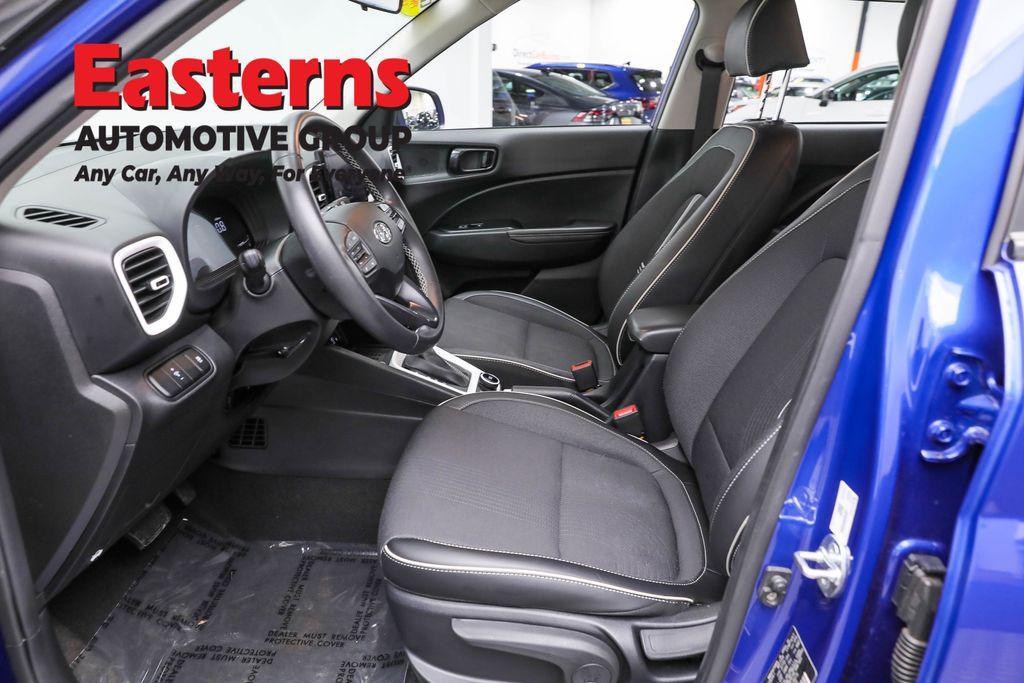 used 2024 Hyundai Venue car, priced at $20,590