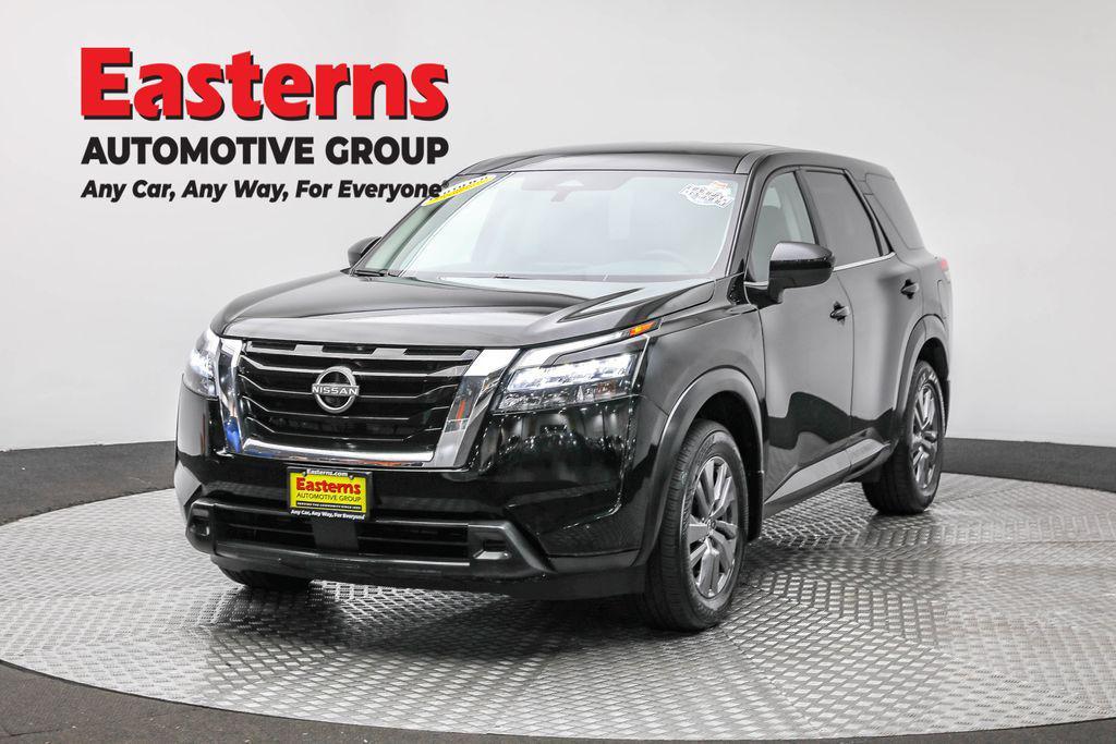 used 2024 Nissan Pathfinder car, priced at $25,950