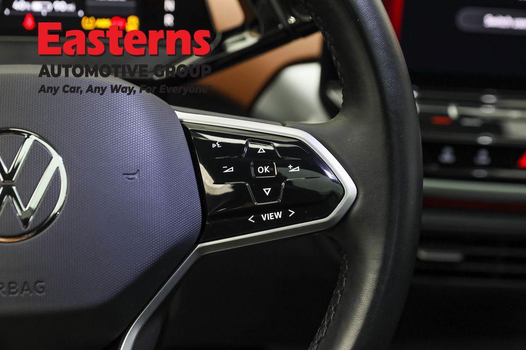 used 2022 Volkswagen ID.4 car, priced at $22,490