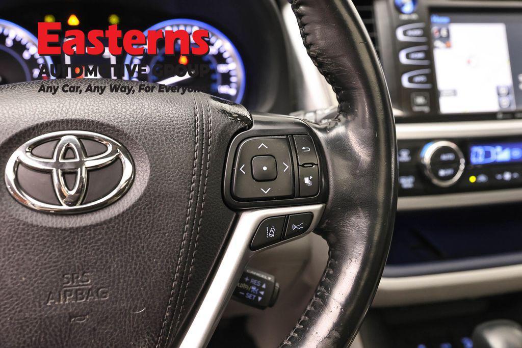 used 2017 Toyota Highlander car, priced at $23,749