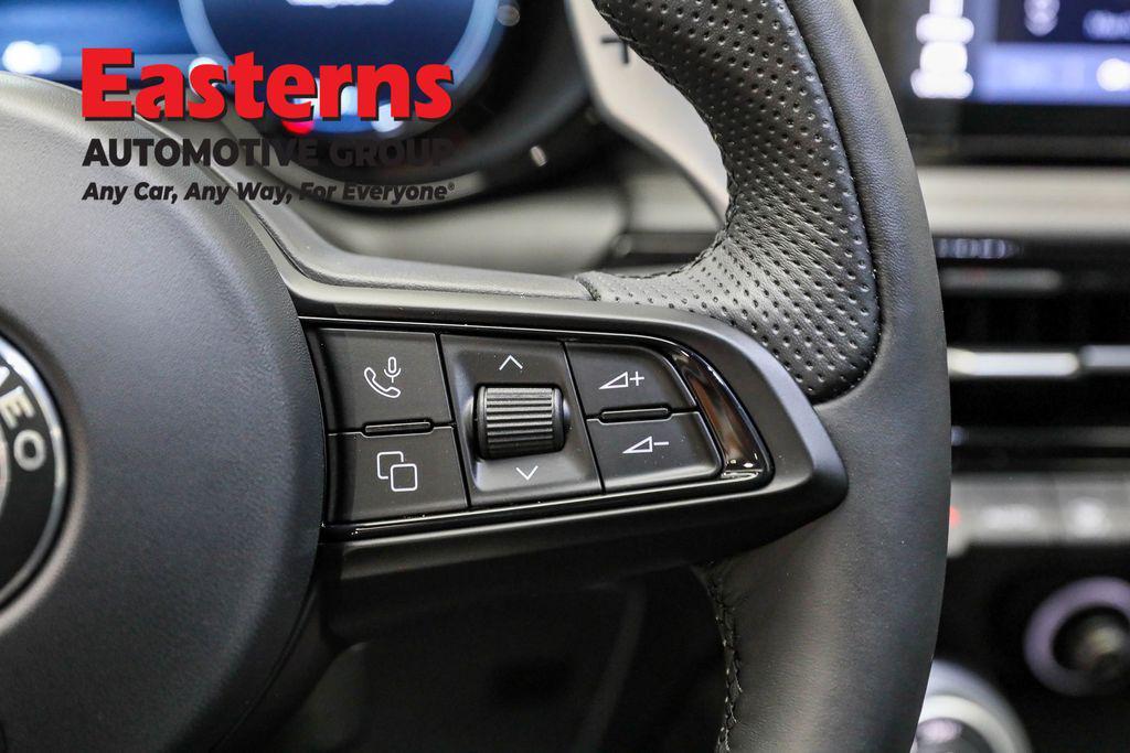 used 2024 Alfa Romeo Tonale car, priced at $29,590