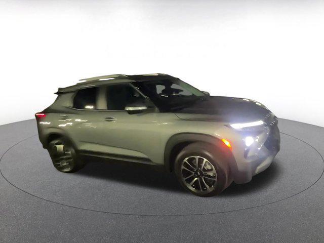 used 2025 Chevrolet TrailBlazer car, priced at $20,646