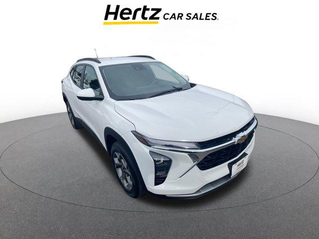 used 2025 Chevrolet Trax car, priced at $19,603