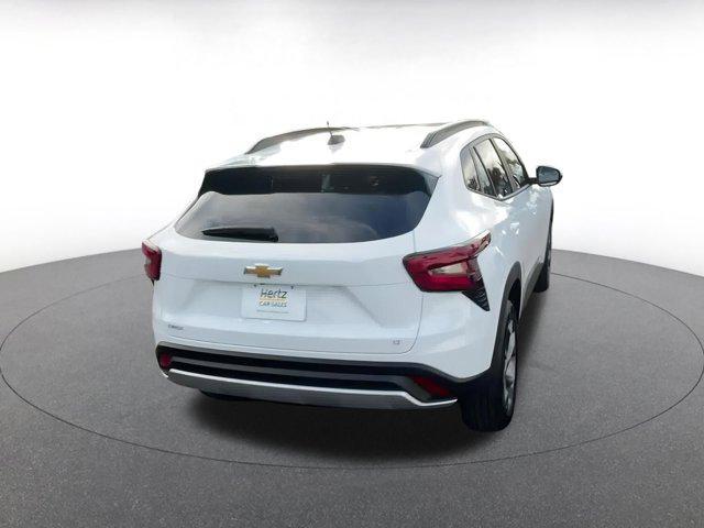 used 2025 Chevrolet Trax car, priced at $19,710