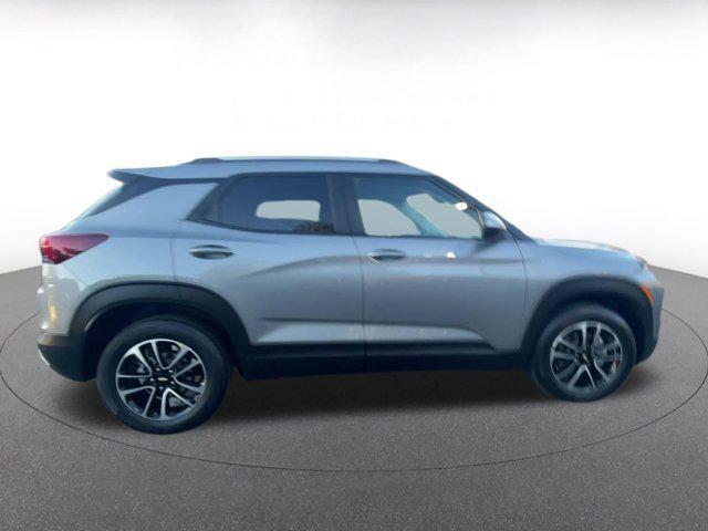 used 2025 Chevrolet TrailBlazer car, priced at $20,857