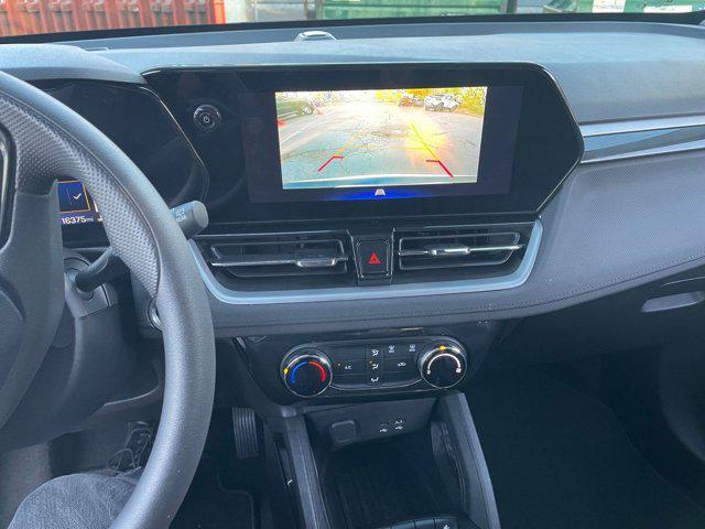 used 2025 Chevrolet TrailBlazer car, priced at $20,857