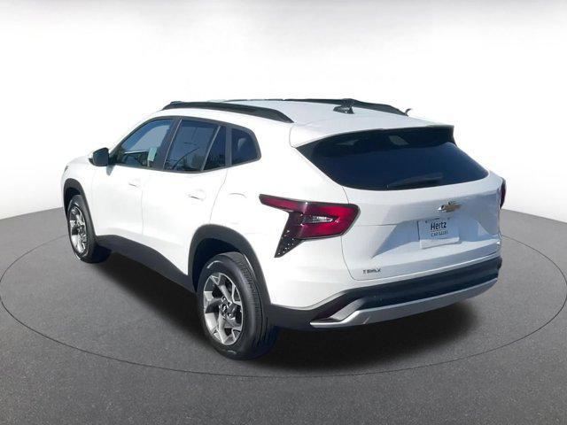 used 2025 Chevrolet Trax car, priced at $19,710
