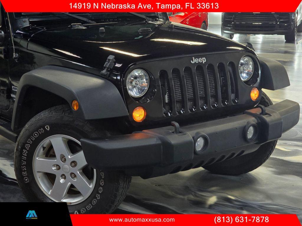 used 2014 Jeep Wrangler Unlimited car, priced at $14,495