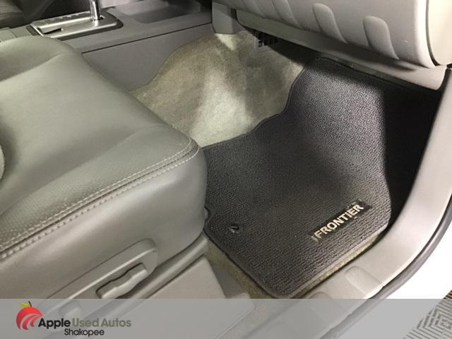 2012 Avalanche Nissan Frontier