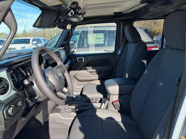 new 2026 Jeep Gladiator car, priced at $47,310