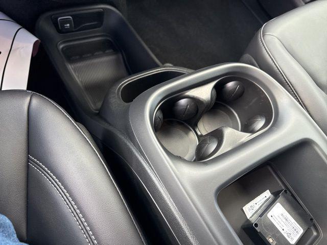 new 2026 Chrysler Pacifica car, priced at $39,640