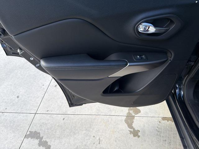 used 2019 Jeep Cherokee car, priced at $9,720