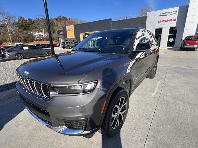 new 2025 Jeep Grand Cherokee L car, priced at $48,535