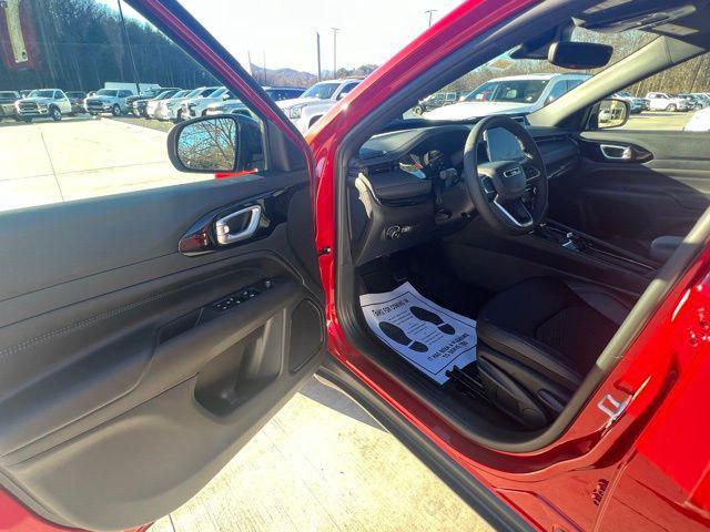 new 2026 Jeep Compass car, priced at $31,985