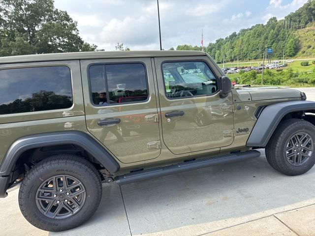 new 2025 Jeep Wrangler car, priced at $42,105