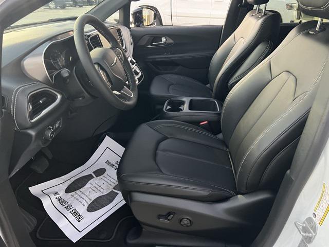 new 2026 Chrysler Pacifica car, priced at $40,920