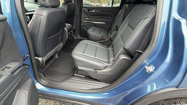 new 2026 Chevrolet Traverse car, priced at $47,730