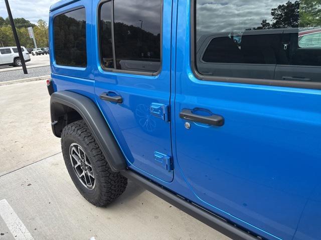 new 2025 Jeep Wrangler car, priced at $51,430