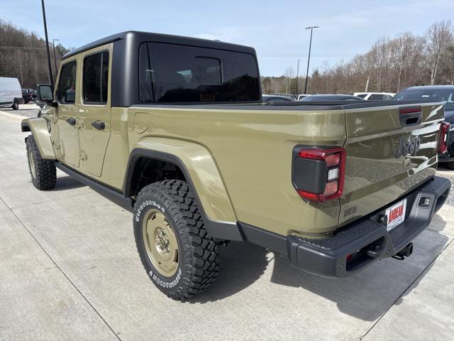 new 2026 Jeep Gladiator car, priced at $49,820