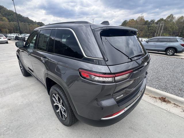 new 2025 Jeep Grand Cherokee car, priced at $42,935