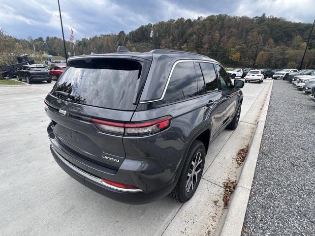 new 2025 Jeep Grand Cherokee car, priced at $42,935