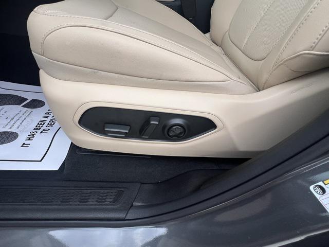 new 2025 Jeep Grand Cherokee car, priced at $42,935