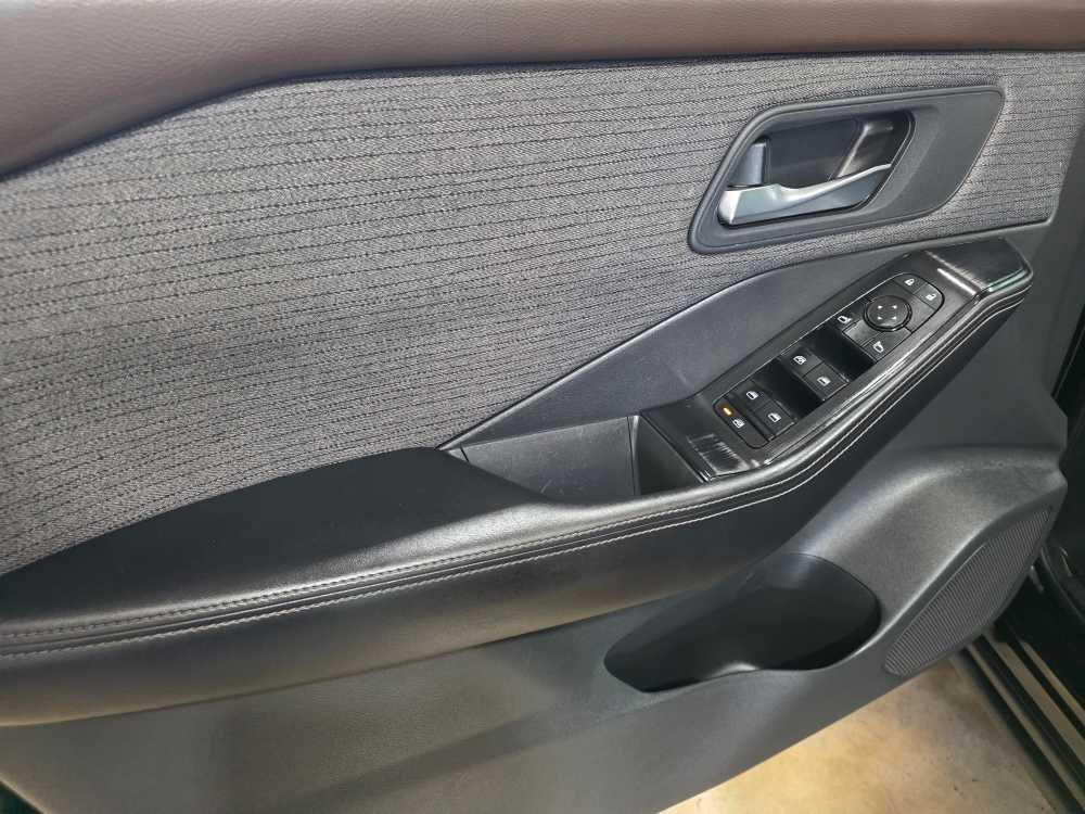 used 2022 Nissan Rogue car, priced at $16,595