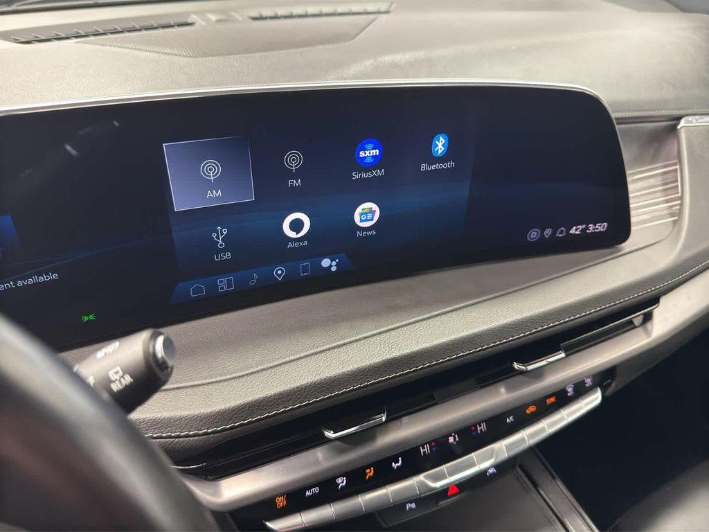 used 2024 Cadillac XT4 car, priced at $28,995