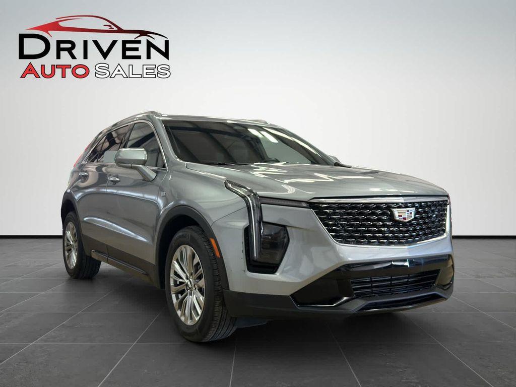 used 2024 Cadillac XT4 car, priced at $28,995
