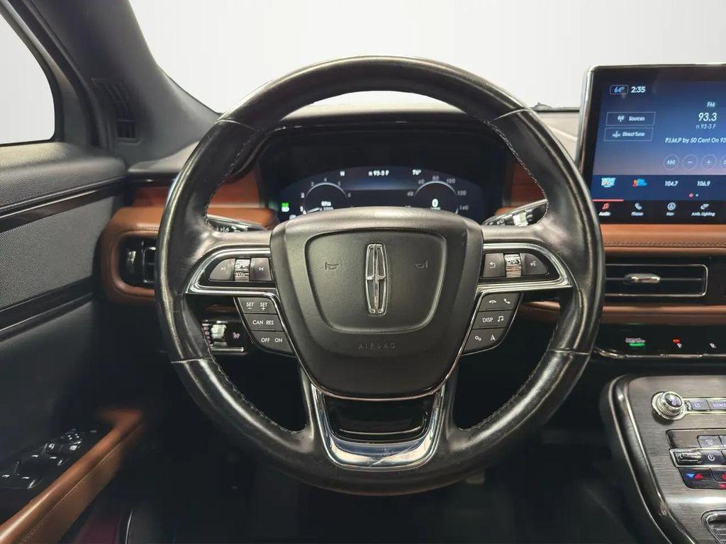 used 2022 Lincoln Nautilus car, priced at $27,995