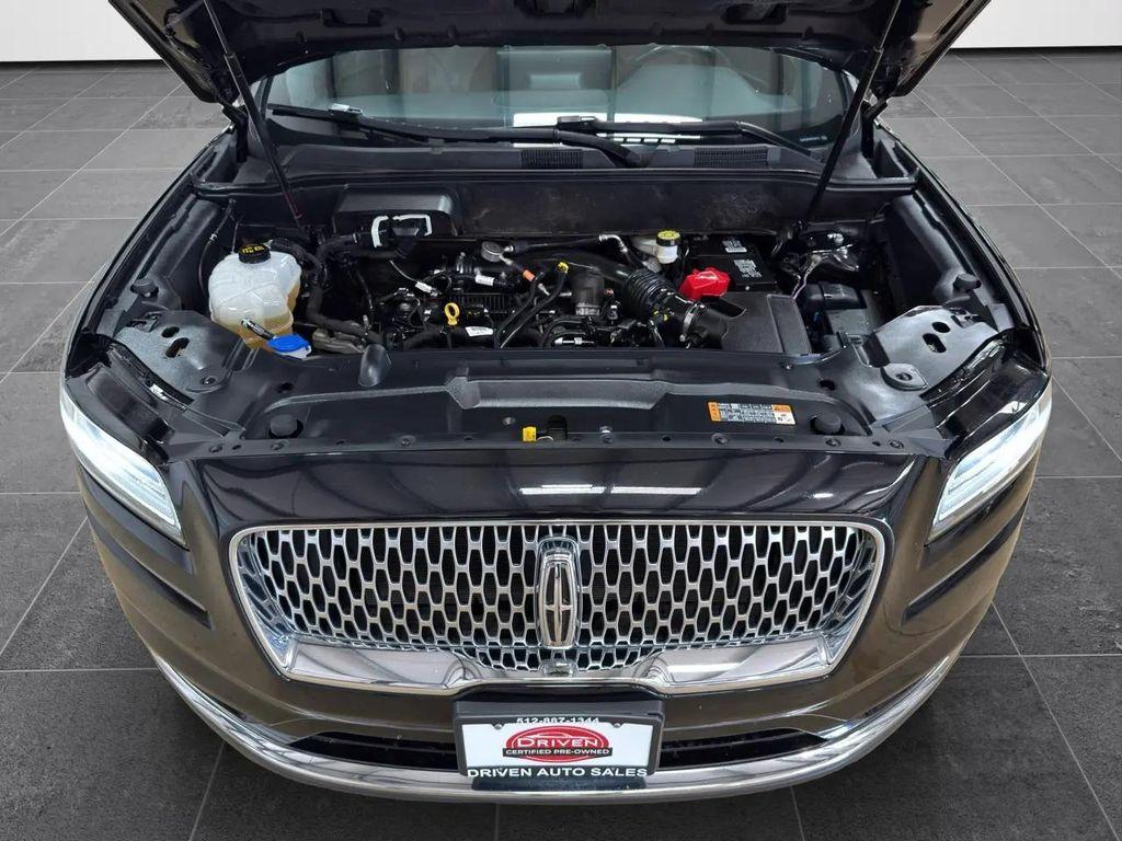 used 2022 Lincoln Nautilus car, priced at $27,995
