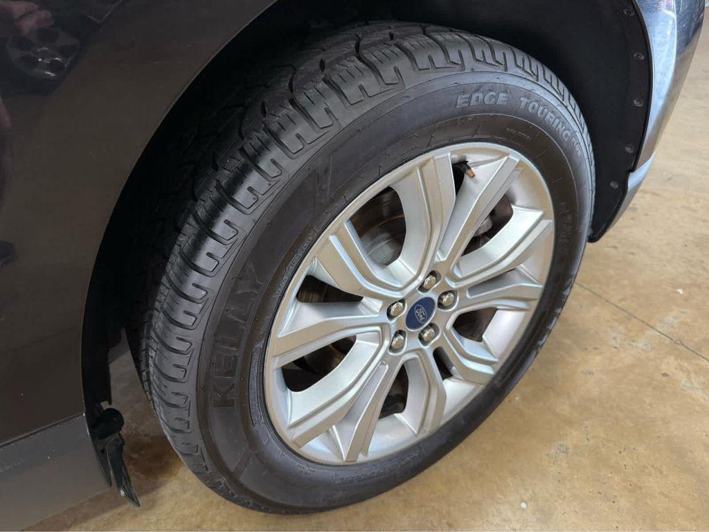 used 2022 Ford Edge car, priced at $18,795