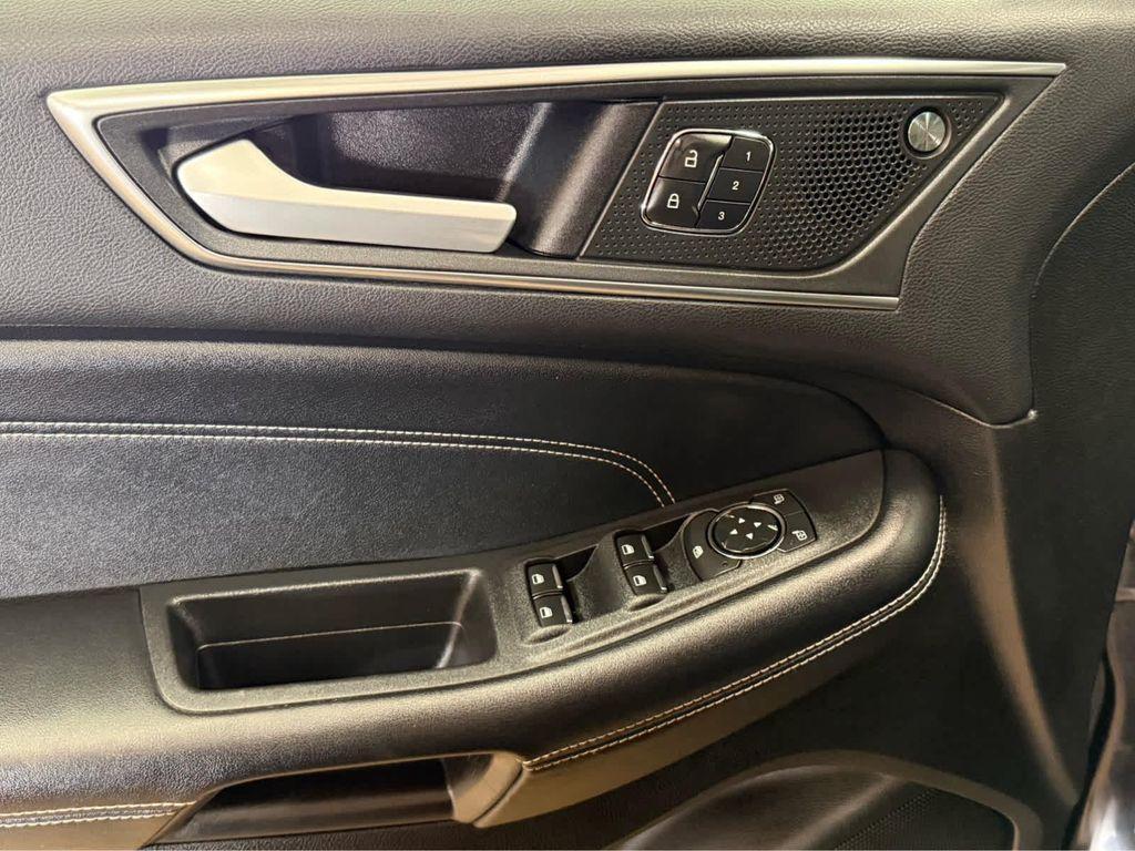 used 2022 Ford Edge car, priced at $18,795