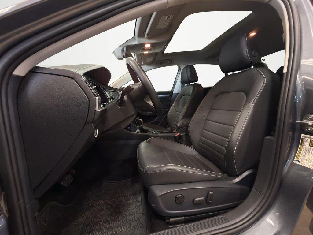 used 2024 Volkswagen Jetta car, priced at $18,995