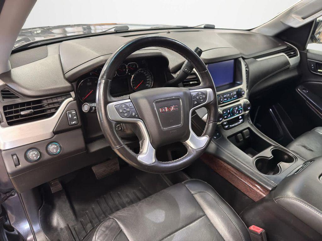 used 2018 GMC Yukon car, priced at $19,995