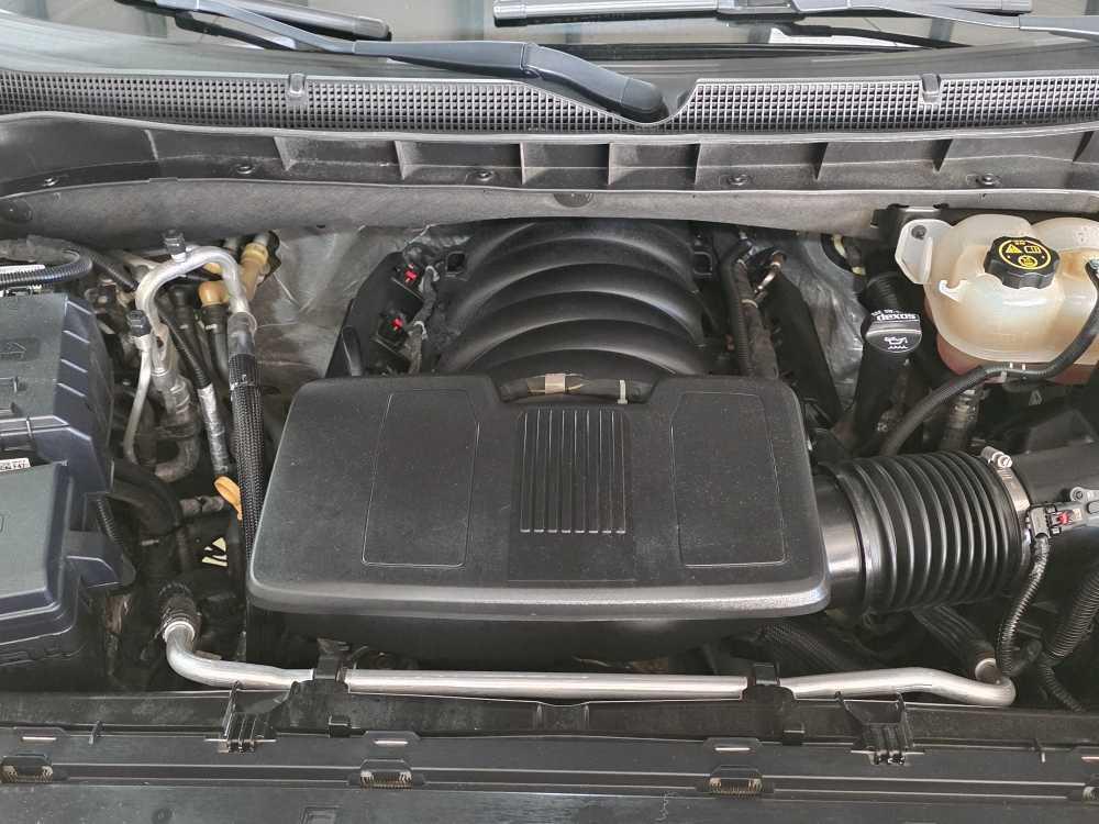 used 2021 Chevrolet Suburban car, priced at $36,995