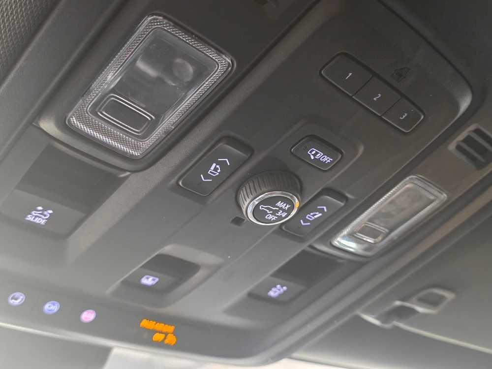 used 2021 Chevrolet Suburban car, priced at $36,995