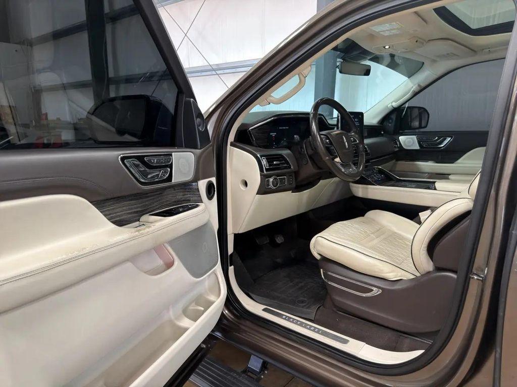 used 2019 Lincoln Navigator car, priced at $31,495