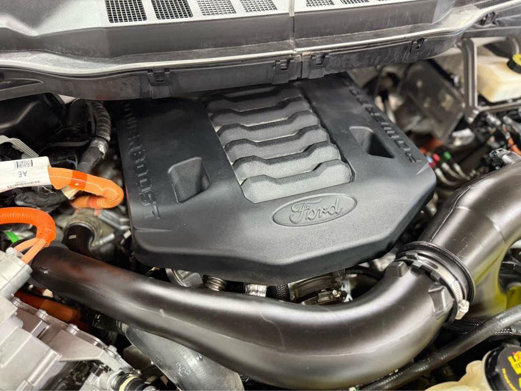 used 2021 Ford F-150 car, priced at $31,995