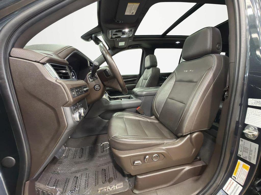 used 2021 GMC Yukon car, priced at $44,295