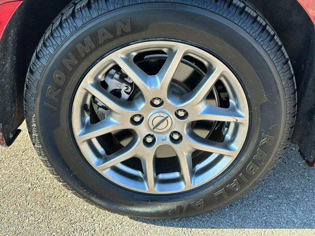 used 2021 Chrysler Pacifica car, priced at $14,798