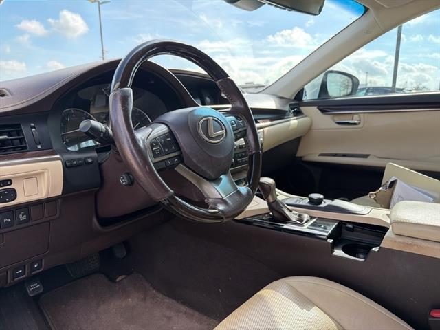 used 2016 Lexus ES 350 car, priced at $20,600