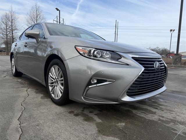 used 2017 Lexus ES 350 car, priced at $22,825