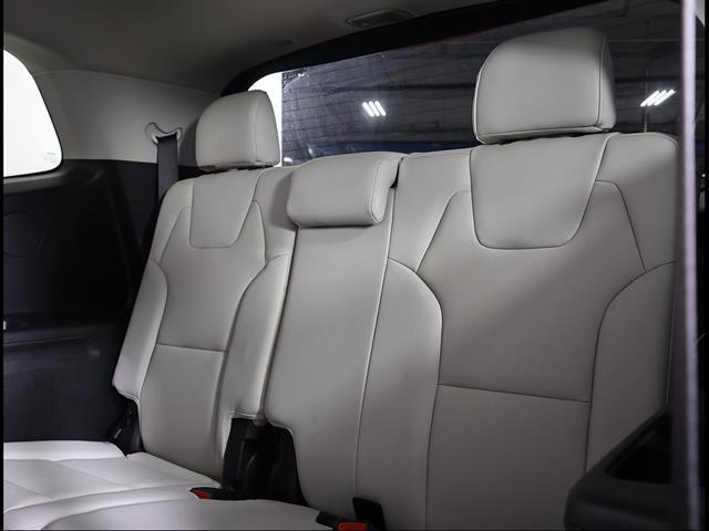 used 2024 Kia Telluride car, priced at $33,432