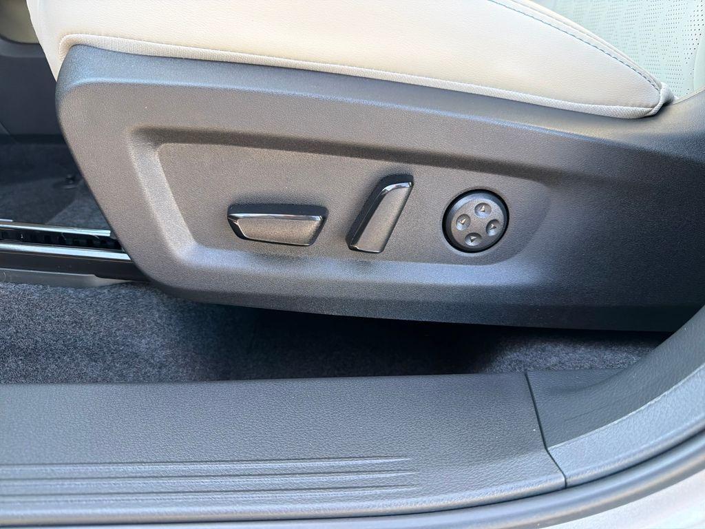 new 2026 Nissan Murano car, priced at $46,085