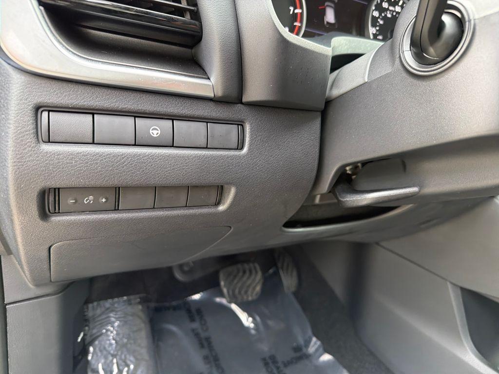 used 2021 Nissan Rogue car, priced at $19,050